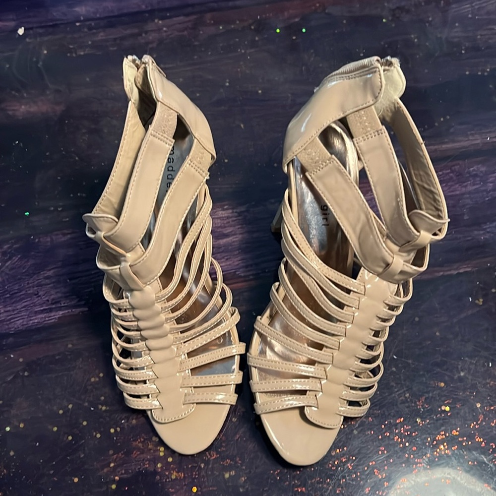 Nude 8 1/2 madden girl heels